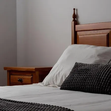 Casa Familiar En La Venta * Venta del Moro